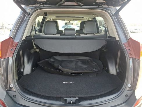 Used 2013 Toyota RAV4 Limited image 28