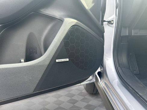 New 2026 Subaru Crosstrek 2.5i Limited AWD/4WD image 17
