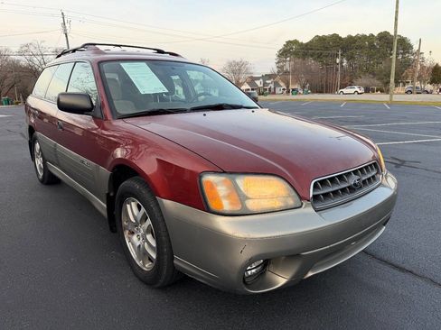 Used 2004 Subaru Outback Wagon image 3