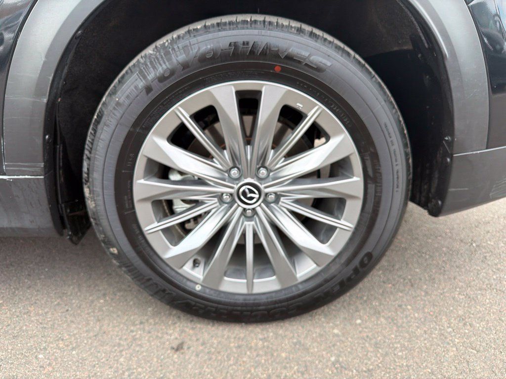 Used 2026 MAZDA CX-90 3.3 Turbo w/ Select Package AWD/4WD image 31