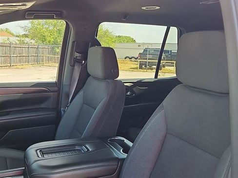 Used 2024 Chevrolet Tahoe LS AWD/4WD image 12