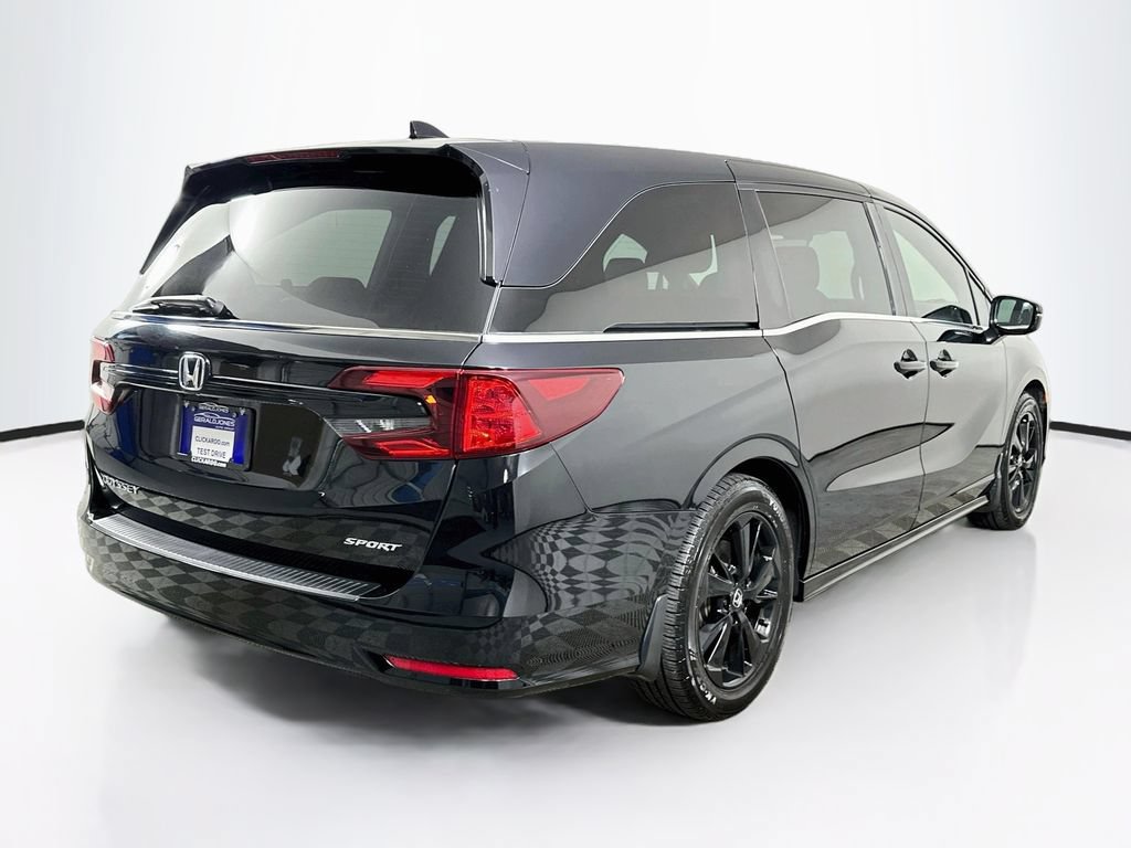 Certified 2023 Honda Odyssey Sport image 7