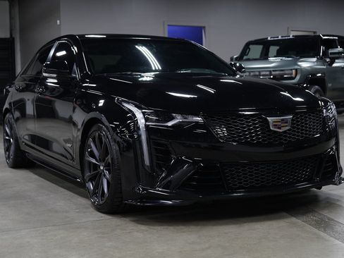 Used 2023 Cadillac CT4 V Blackwing w/ Driver Assist Package RWD image 5