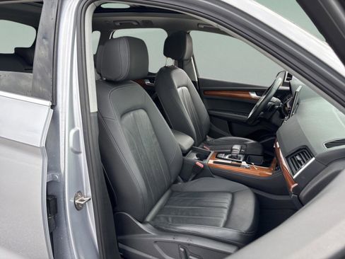 Used 2023 Audi Q5 2.0T Premium Plus image 37