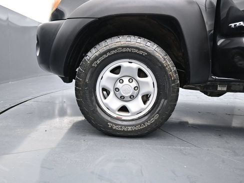 Used 2005 Toyota Tacoma 4x4 Access Cab w/ Convenience Pkg image 24