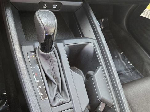 Certified 2024 Honda Accord EX image 18