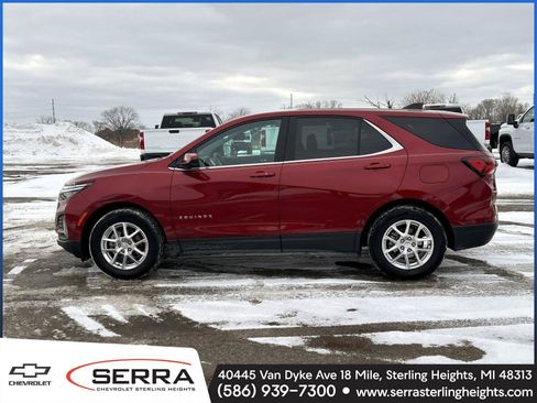 Certified 2023 Chevrolet Equinox LT image 2