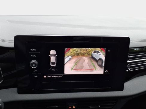 Used 2025 Volkswagen Jetta S image 16