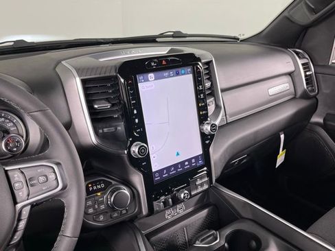 New 2026 RAM 1500 4x4 Crew Cab image 20