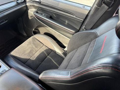 Used 2020 Jeep Grand Cherokee Trailhawk image 15