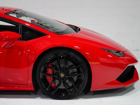 Used 2015 Lamborghini Huracan LP 610-4 AWD/4WD image 21