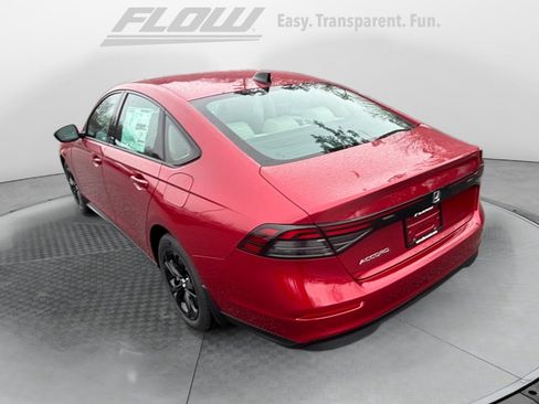 New 2025 Honda Accord SE image 5