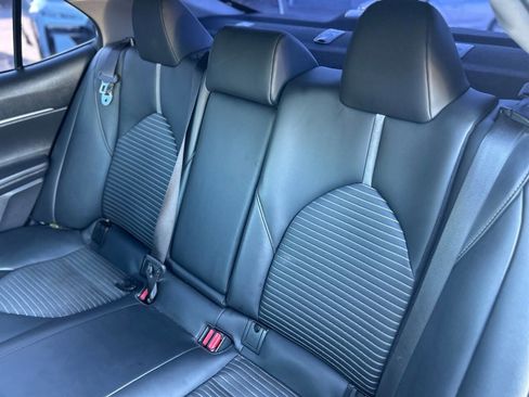 Used 2023 Toyota Camry SE FWD image 18
