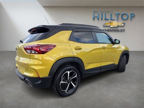 Used 2023 Chevrolet TrailBlazer RS w/ Sun and Liftgate Package image 5