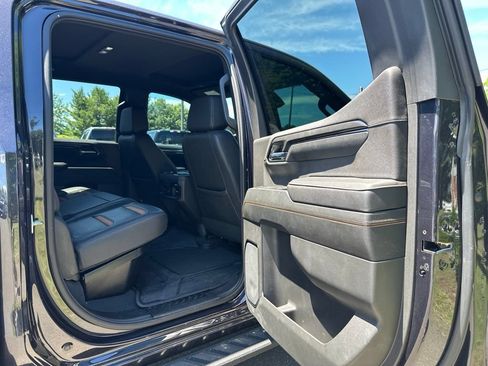 Used 2023 GMC Sierra 1500 AT4 w/ AT4 Premium Package AWD/4WD image 36