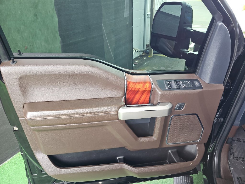 Used 2022 Ford F250 King Ranch w/ King Ranch Ultimate Package AWD/4WD image 34
