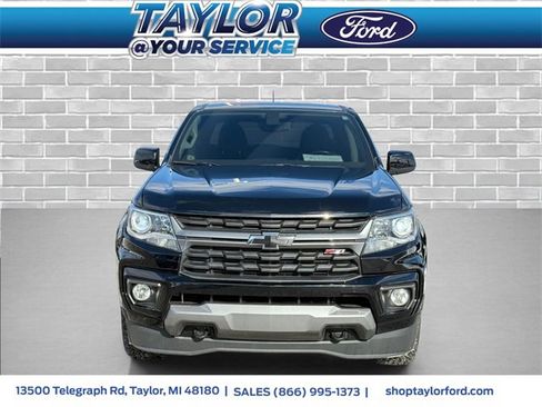 Used 2021 Chevrolet Colorado Z71 image 2