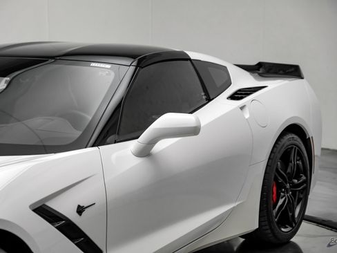 Used 2016 Chevrolet Corvette Stingray Coupe w/ Carbon Flash Badge Package RWD image 34