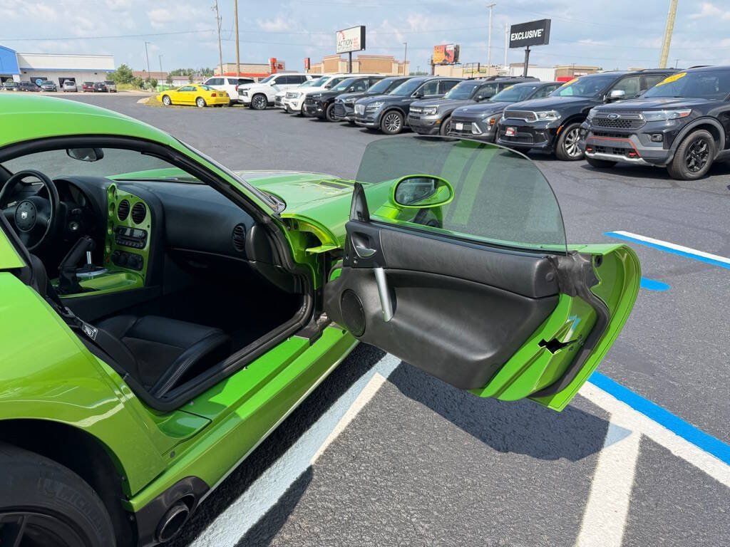 Used 2008 Dodge Viper SRT-10 RWD image 24