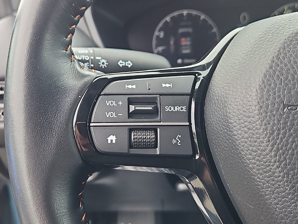 Used 2025 Honda HR-V Sport image 21