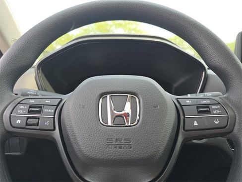 Certified 2025 Honda CR-V EX image 25