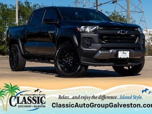 Certified 2024 Chevrolet Colorado Trail Boss w/ Advanced Trailering Package image 1