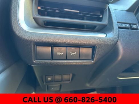 Used 2024 Toyota Prius LE image 12