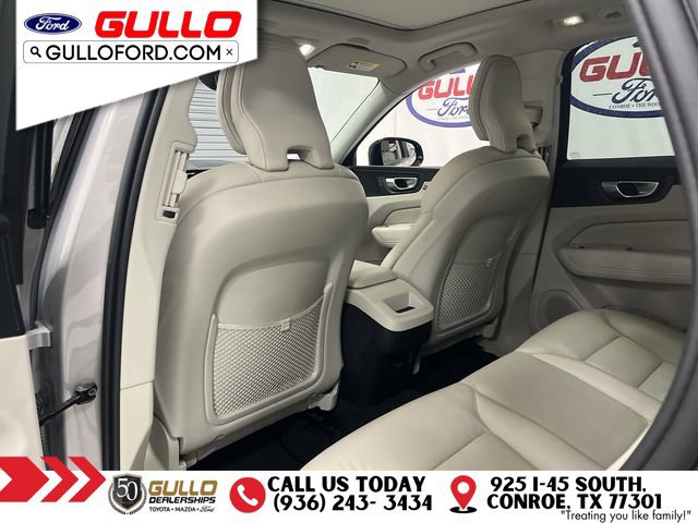 Used 2025 Volvo XC60 B5 Core AWD/4WD image 15
