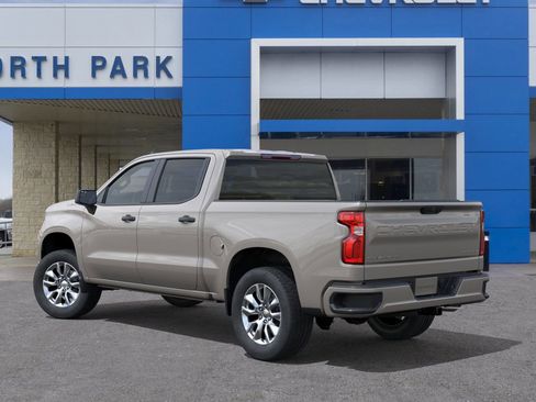 New 2026 Chevrolet Silverado 1500 Custom RWD image 3