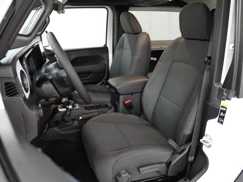 New 2026 Jeep Wrangler Willys AWD/4WD image 4