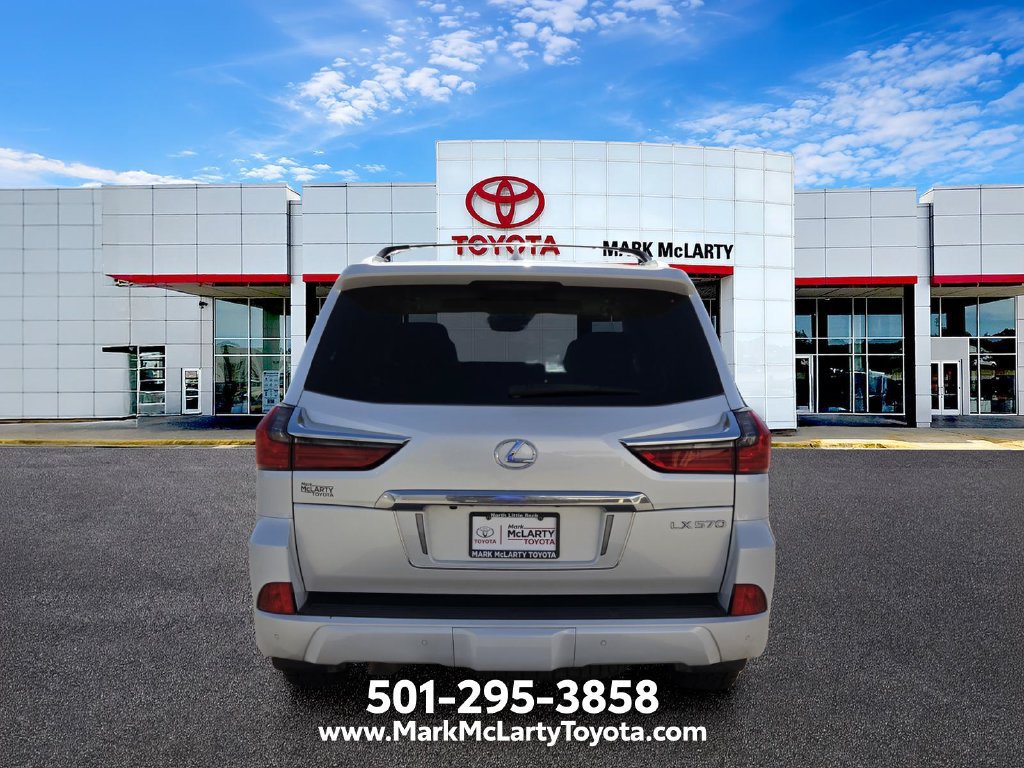 Used 2019 Lexus LX 570 4WD w/ Luxury Package image 4