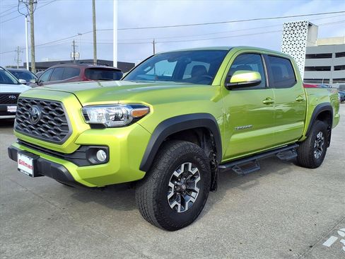Used 2023 Toyota Tacoma TRD Off-Road image 21