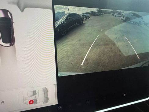 Used 2025 Tesla Model 3 RWD image 9
