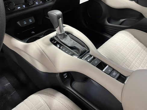 New 2026 Honda HR-V LX image 20