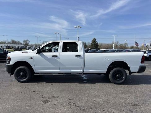 New 2026 RAM 2500 Tradesman AWD/4WD image 4