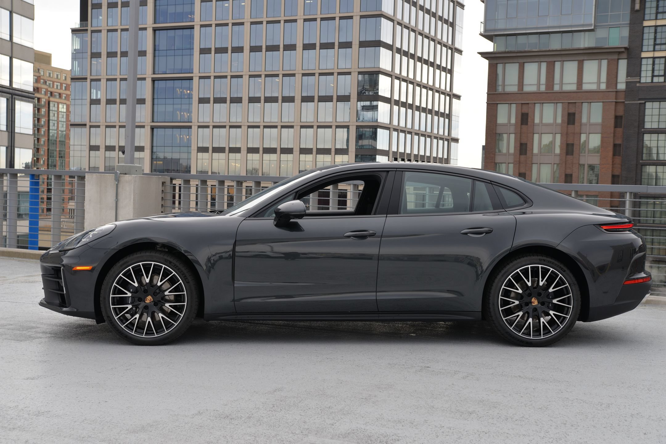 Certified 2026 Porsche Panamera 4 AWD/4WD image 2