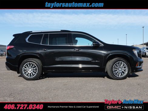 Used 2024 GMC Acadia Denali image 3