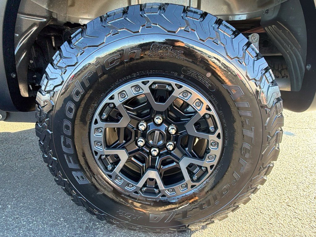 Used 2025 Ford F150 Raptor w/ Equipment Group 803A Raptor R AWD/4WD image 56
