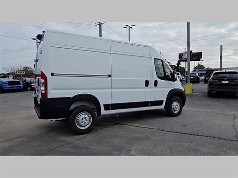New 2026 RAM ProMaster 1500 w/ Convenience Group image 32