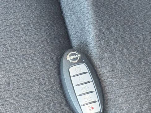 Used 2025 Nissan Altima 2.5 SV image 25