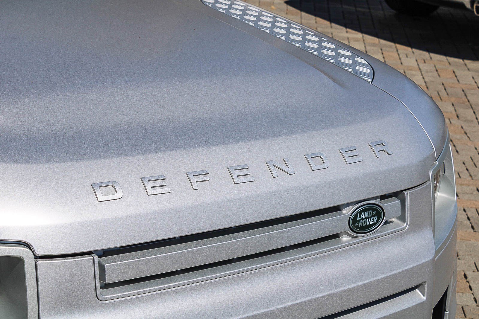 Used 2025 Land Rover Defender 130 X AWD/4WD image 6