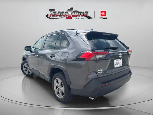 Used 2024 Toyota RAV4 XLE FWD image 5