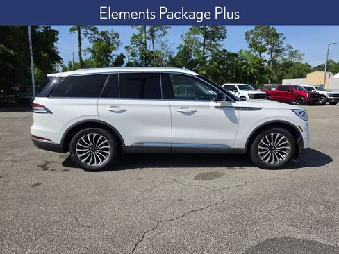 Used 2022 Lincoln Aviator Reserve w/ Equipment Group 201A RWD image 3