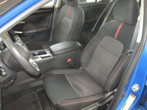 Used 2024 Nissan Sentra SR image 4