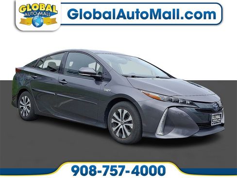 Used 2020 Toyota Prius Prime XLE image 1