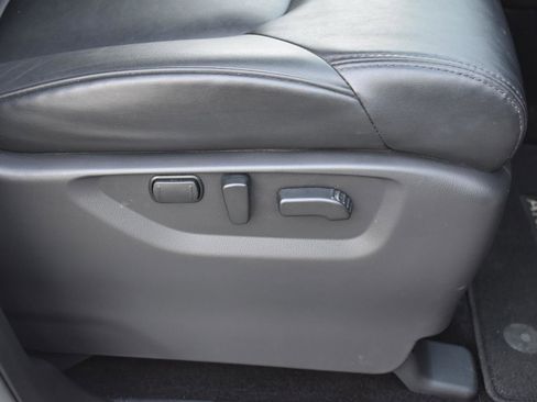 Used 2024 Nissan Armada SV image 73