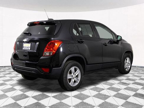 Used 2020 Chevrolet Trax LS w/ Tint and Cruise Package image 16