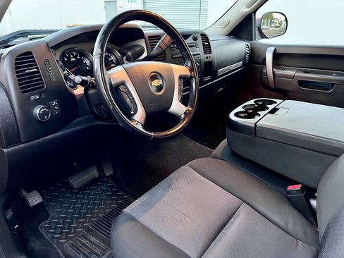 Used 2012 Chevrolet Silverado 1500 LT image 21