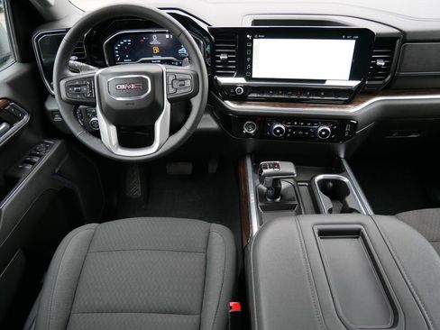 Used 2022 GMC Sierra 1500 Elevation AWD/4WD image 19