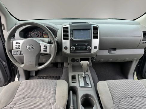 Used 2019 Nissan Frontier SV RWD image 13